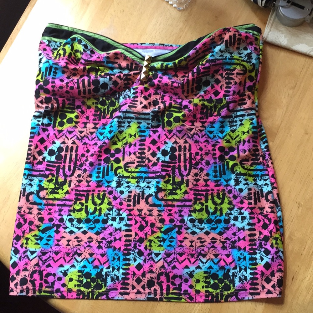 Mudd swim top size XL